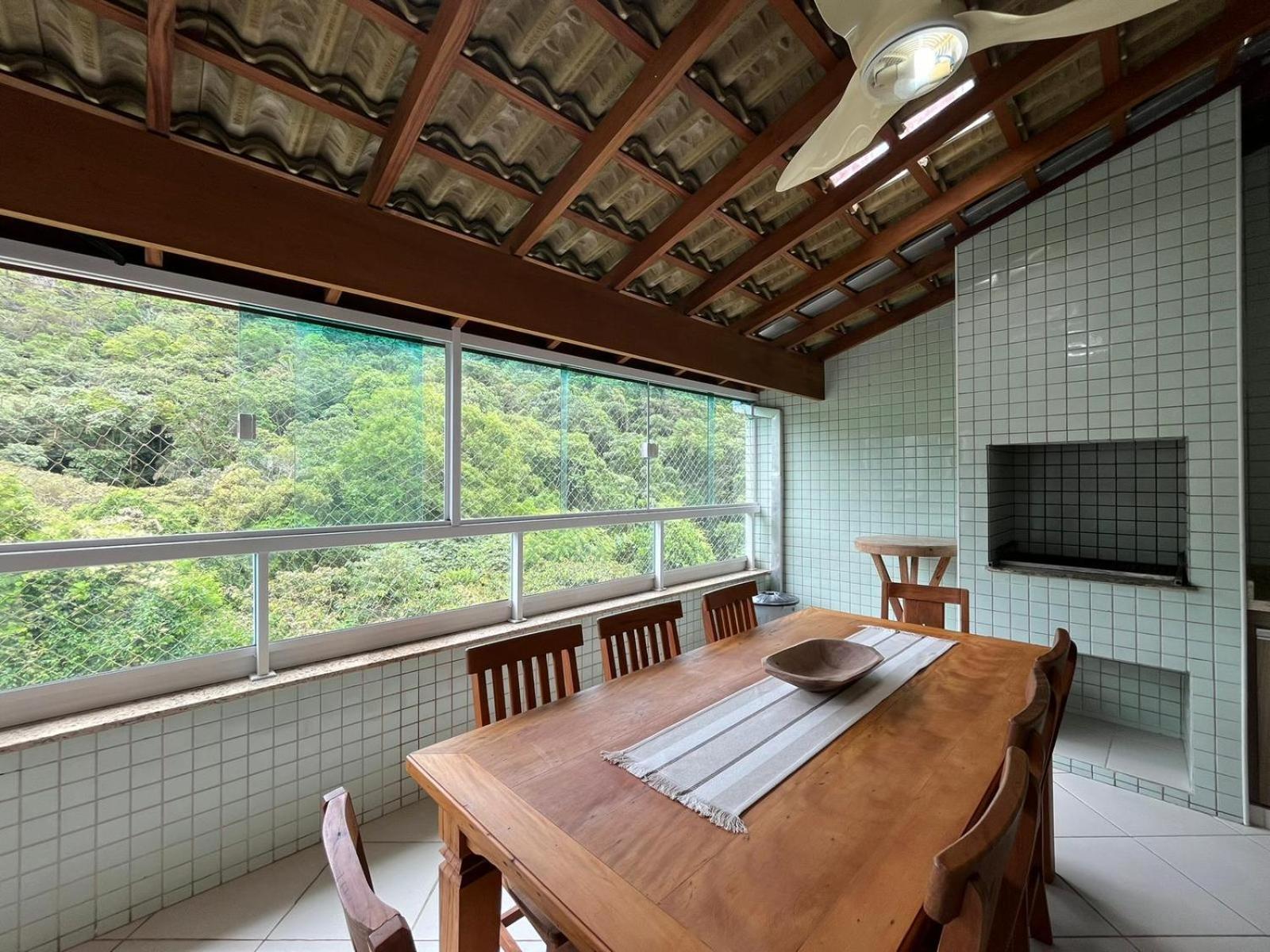 Cobertura 3 Com Ar Condicionado, 300 Metros Da Grande, Piscina, Wi-fi, Sauna Apartamento Ubatuba