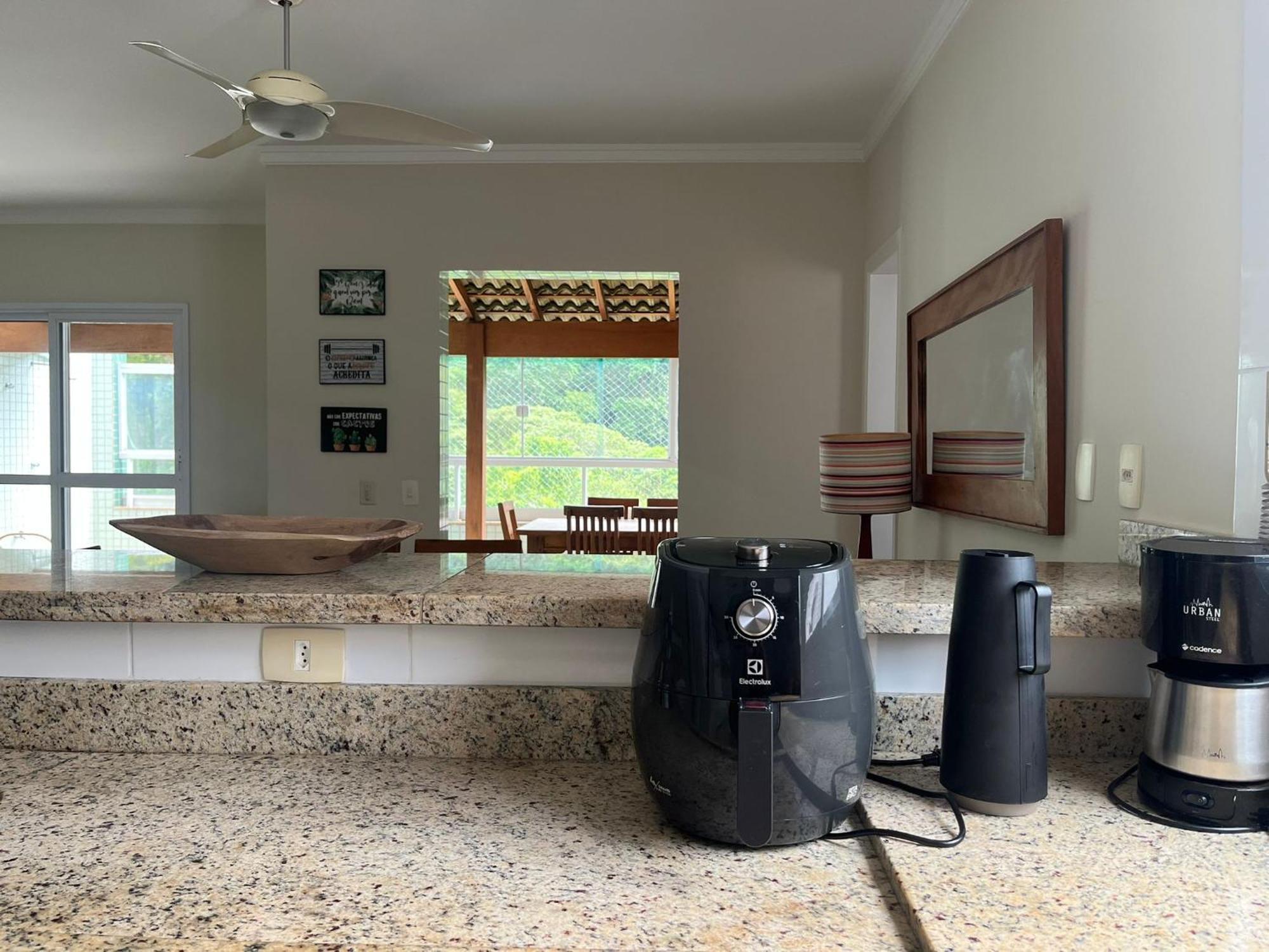 Cobertura 3 Com Ar Condicionado, 300 Metros Da Grande, Piscina, Wi-fi, Sauna Apartamento *